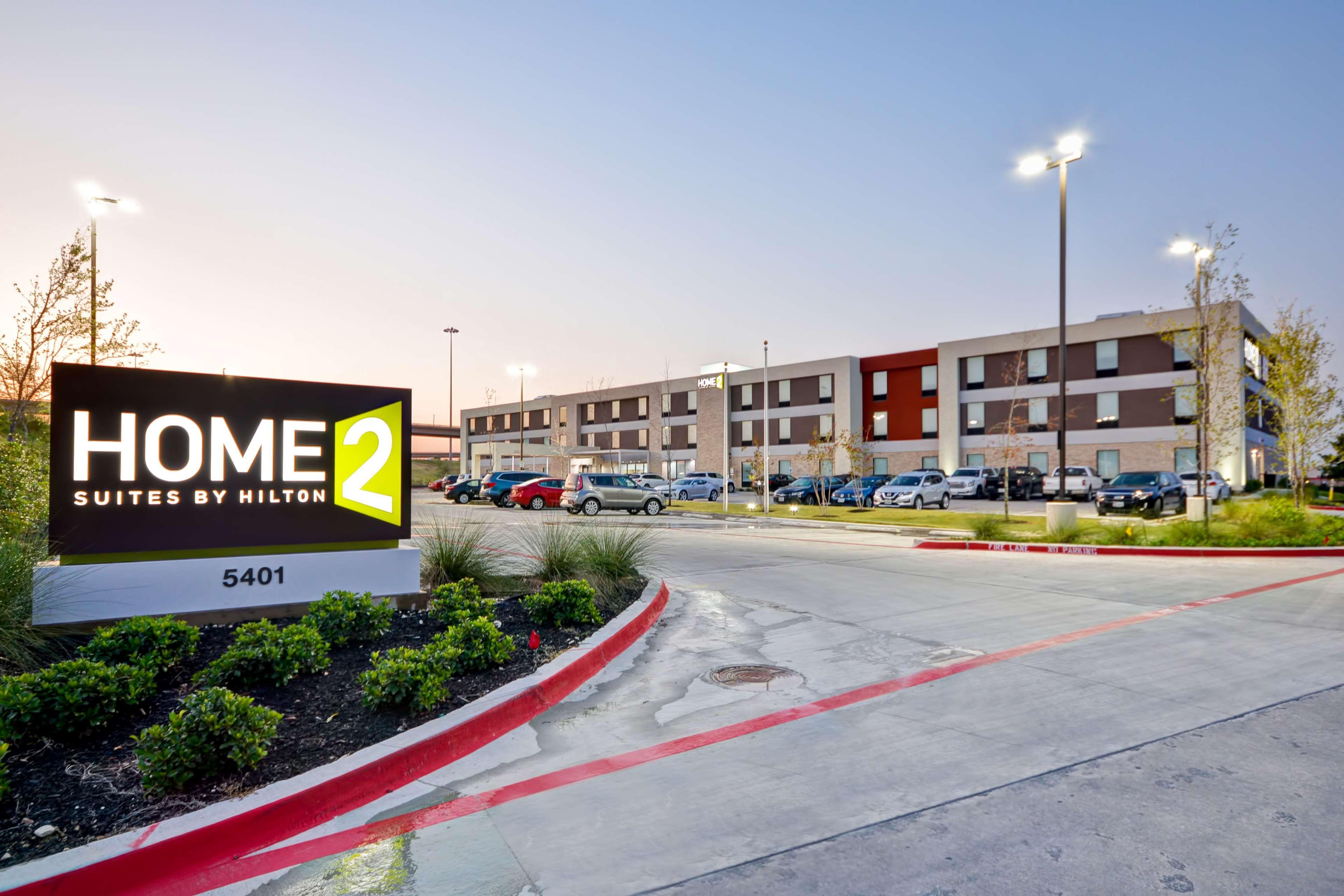 Home2 Suites By Hilton Fort Worth Southwest Cityview Exterior photo